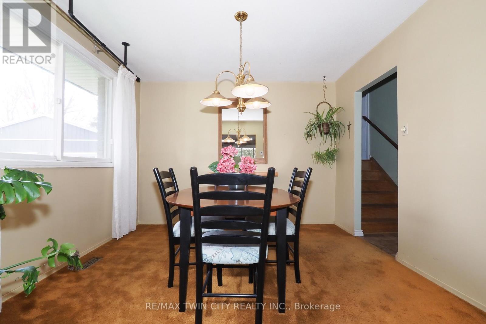 15 Mockingbird Drive, Woolwich, Ontario  N3B 1S9 - Photo 11 - X13030110