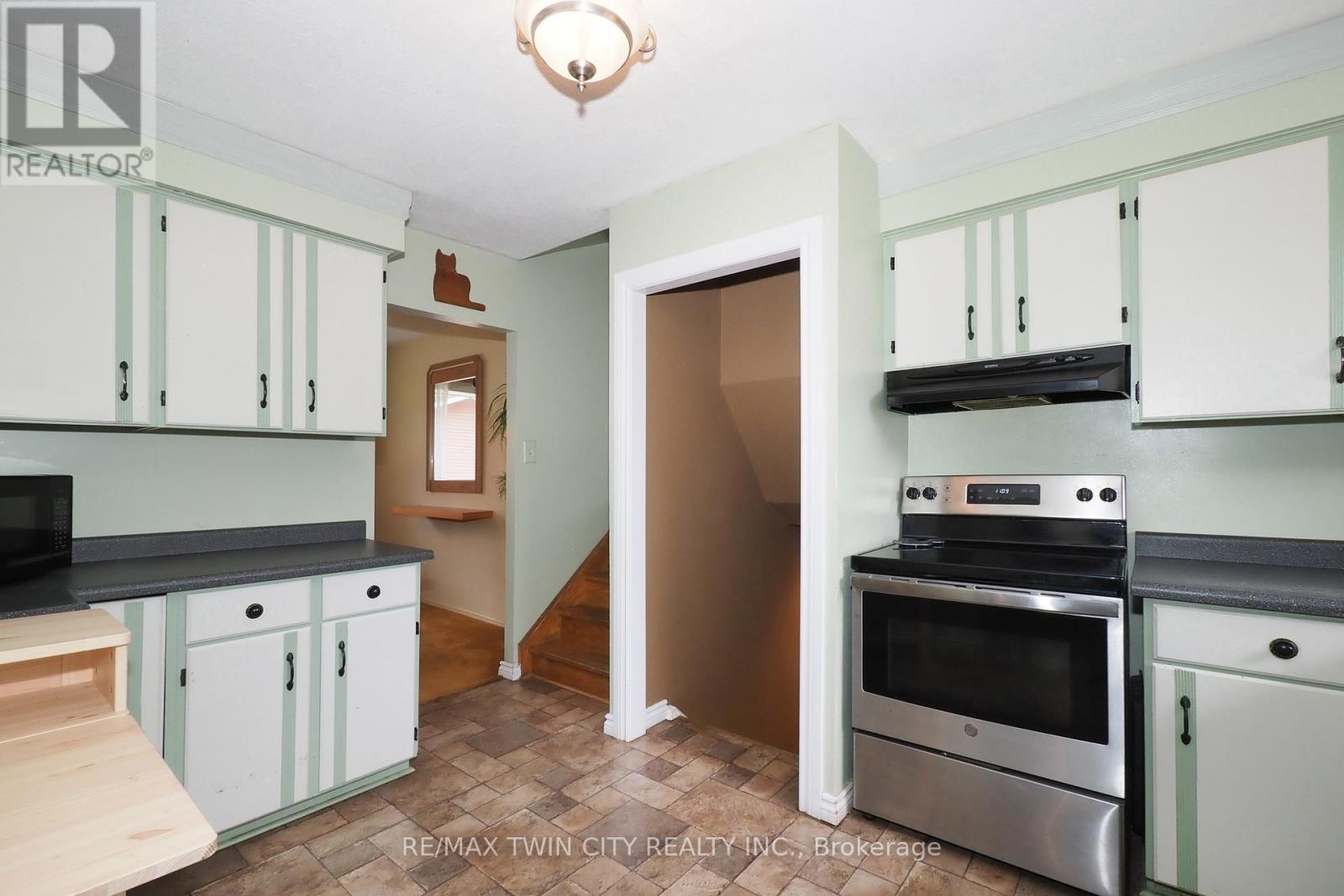 15 Mockingbird Drive, Woolwich, Ontario  N3B 1S9 - Photo 16 - X13030110