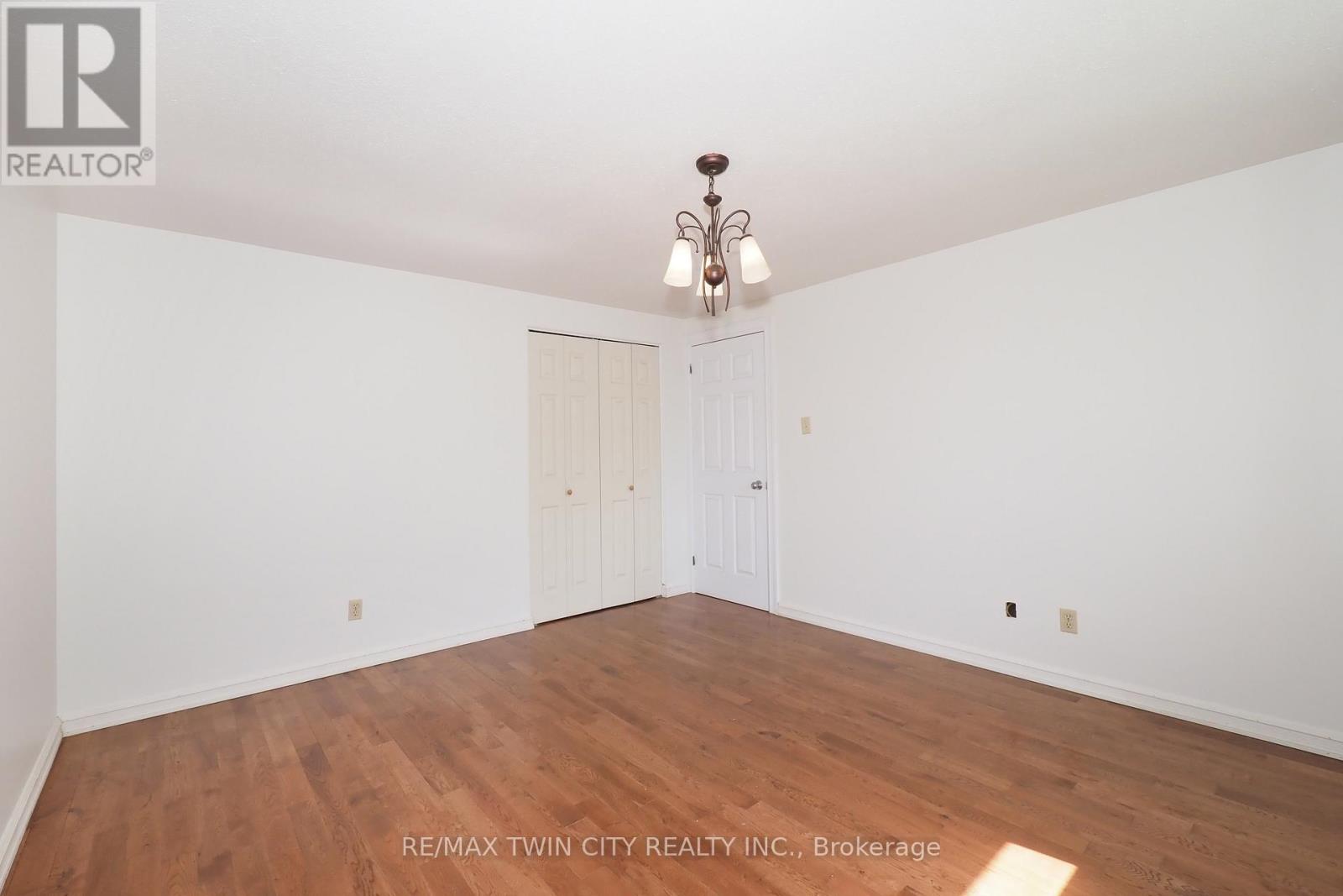 15 Mockingbird Drive, Woolwich, Ontario  N3B 1S9 - Photo 20 - X13030110