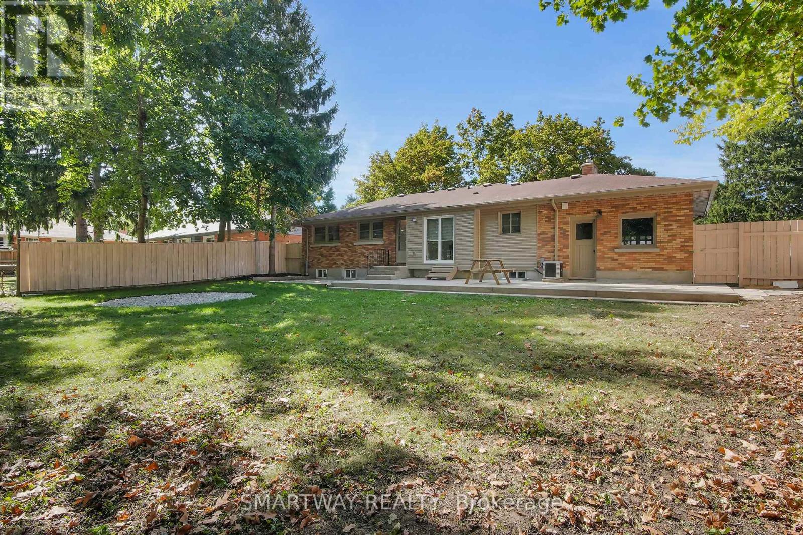 633 Donegal Drive, London North, Ontario  N6H 3H6 - Photo 45 - X13030124