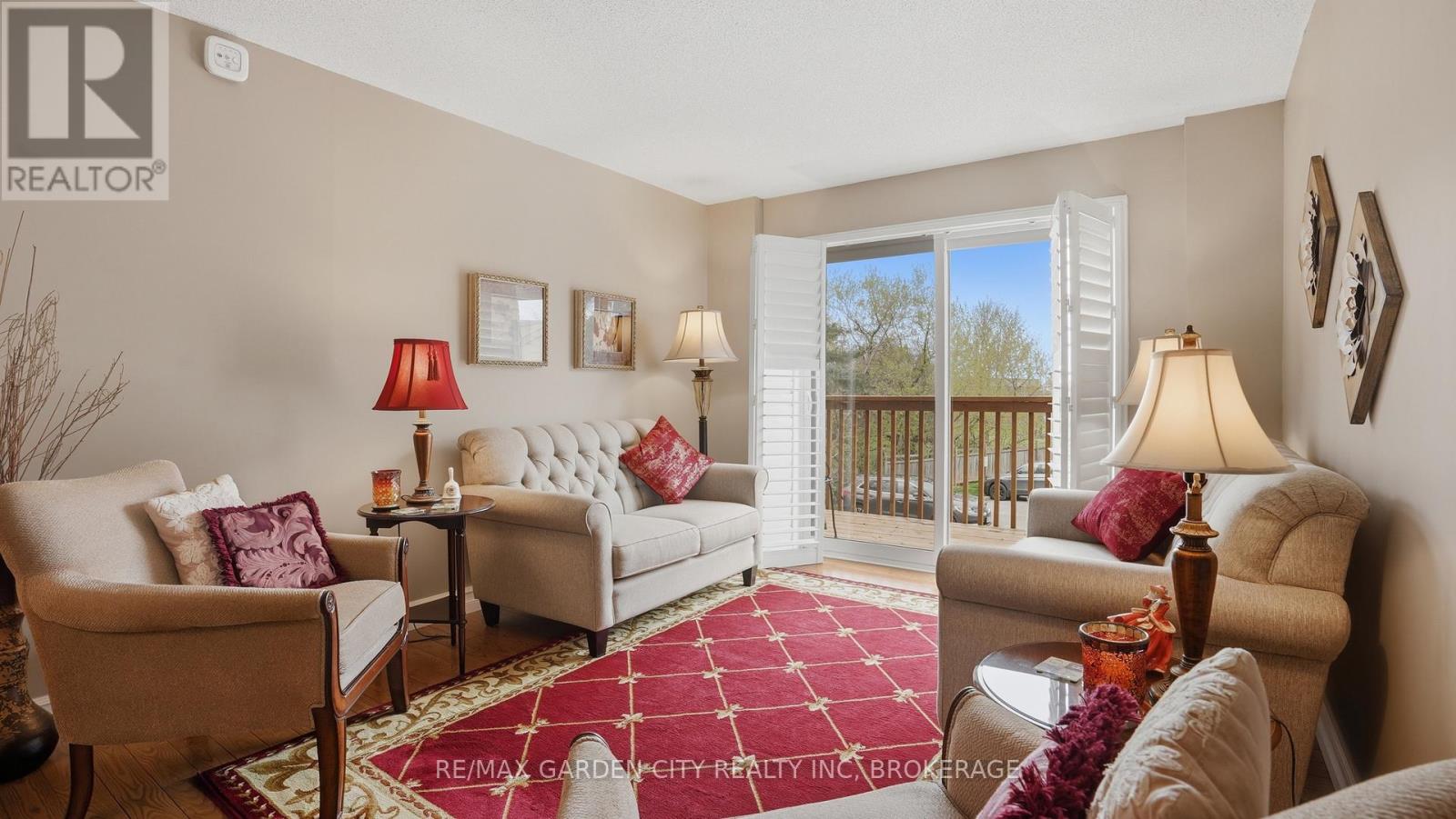 14 - 178 Scott Street, St. Catharines, Ontario  L2N 6Y5 - Photo 4 - X13021766