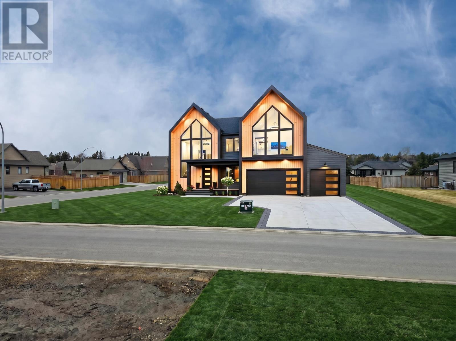 2103 Magnolia Dr, Thunder Bay, Ontario  P7K 0J3 - Photo 10 - TB2600770