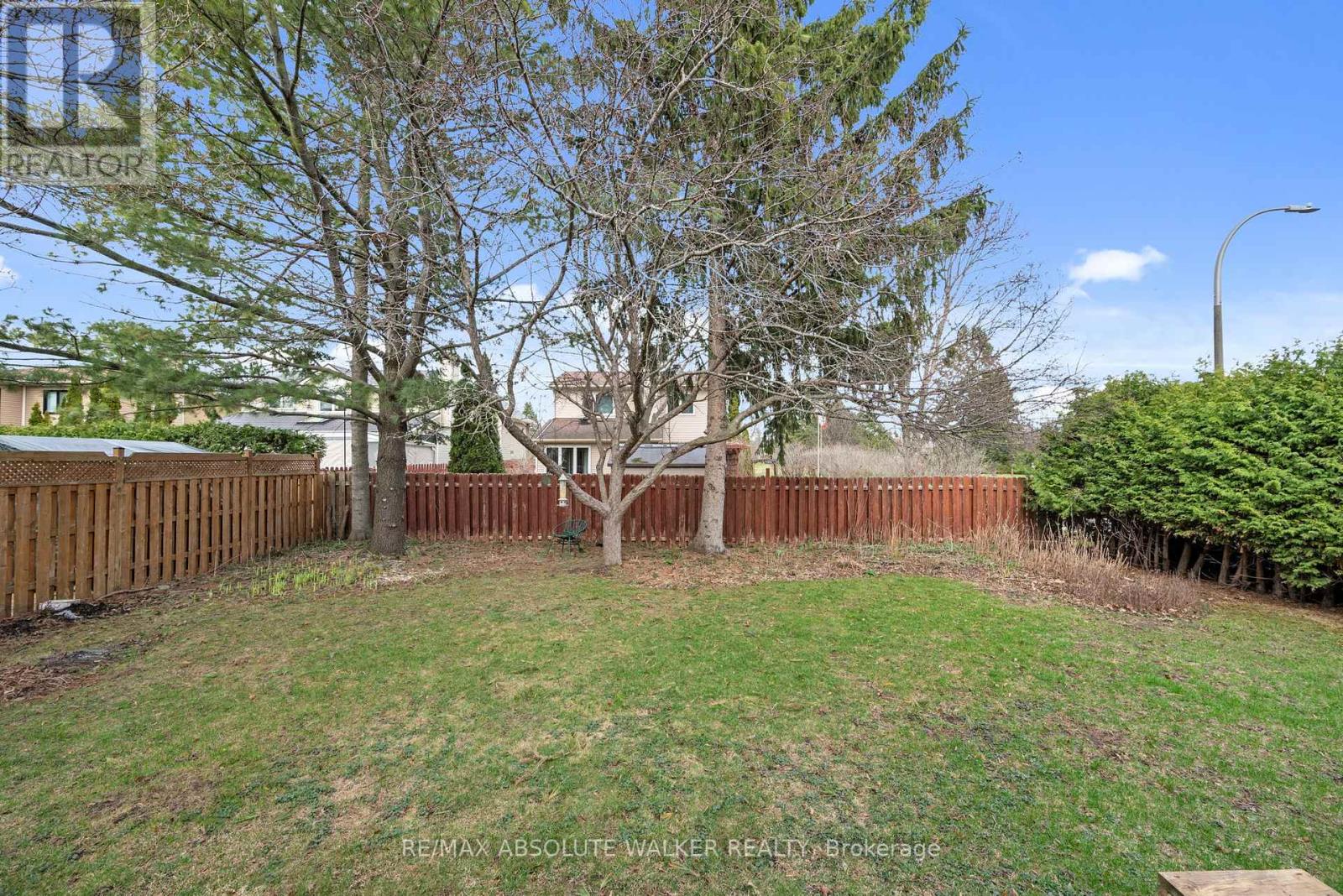 1849 Montereau Avenue, Ottawa, Ontario  K1C 5X5 - Photo 41 - X12753370