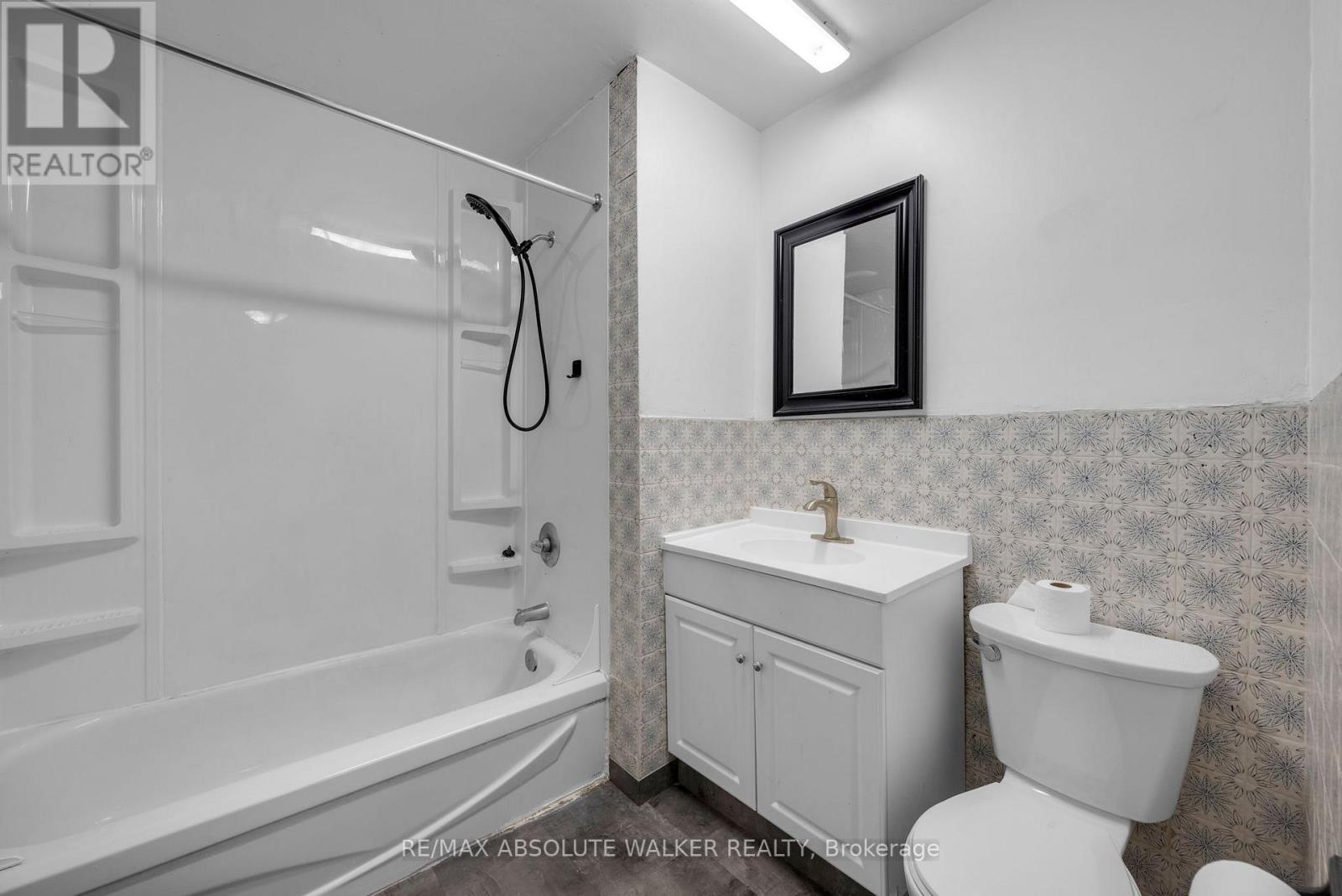 166/168 Main Street, Ottawa, Ontario  K1S 1C2 - Photo 26 - X12826684