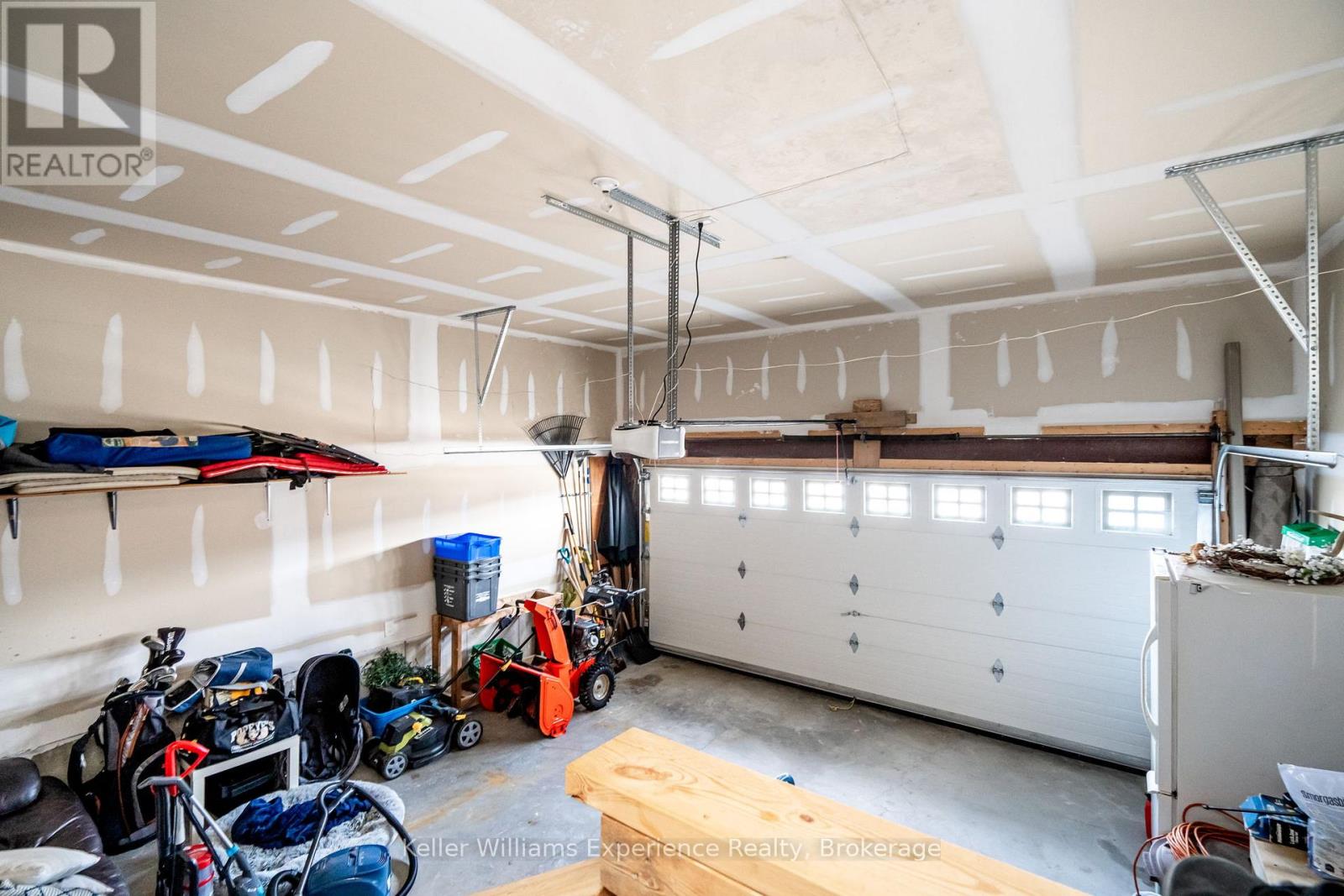 32 Hatton Drive, Penetanguishene, Ontario  L9M 0V6 - Photo 30 - S13030164