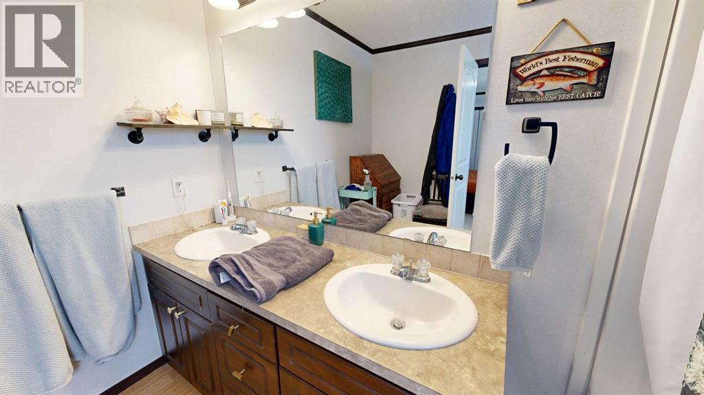 105 5 Avenue, Gadsby, Alberta  T0C 1K0 - Photo 20 - A2273596