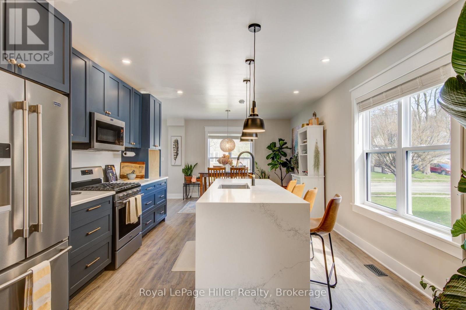 31 Norfolk Street, Stratford, Ontario  N5A 3Y6 - Photo 12 - X13030242