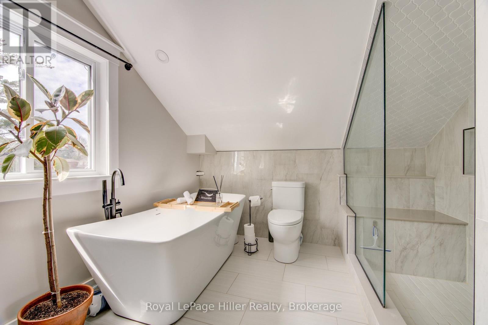 31 Norfolk Street, Stratford, Ontario  N5A 3Y6 - Photo 36 - X13030242