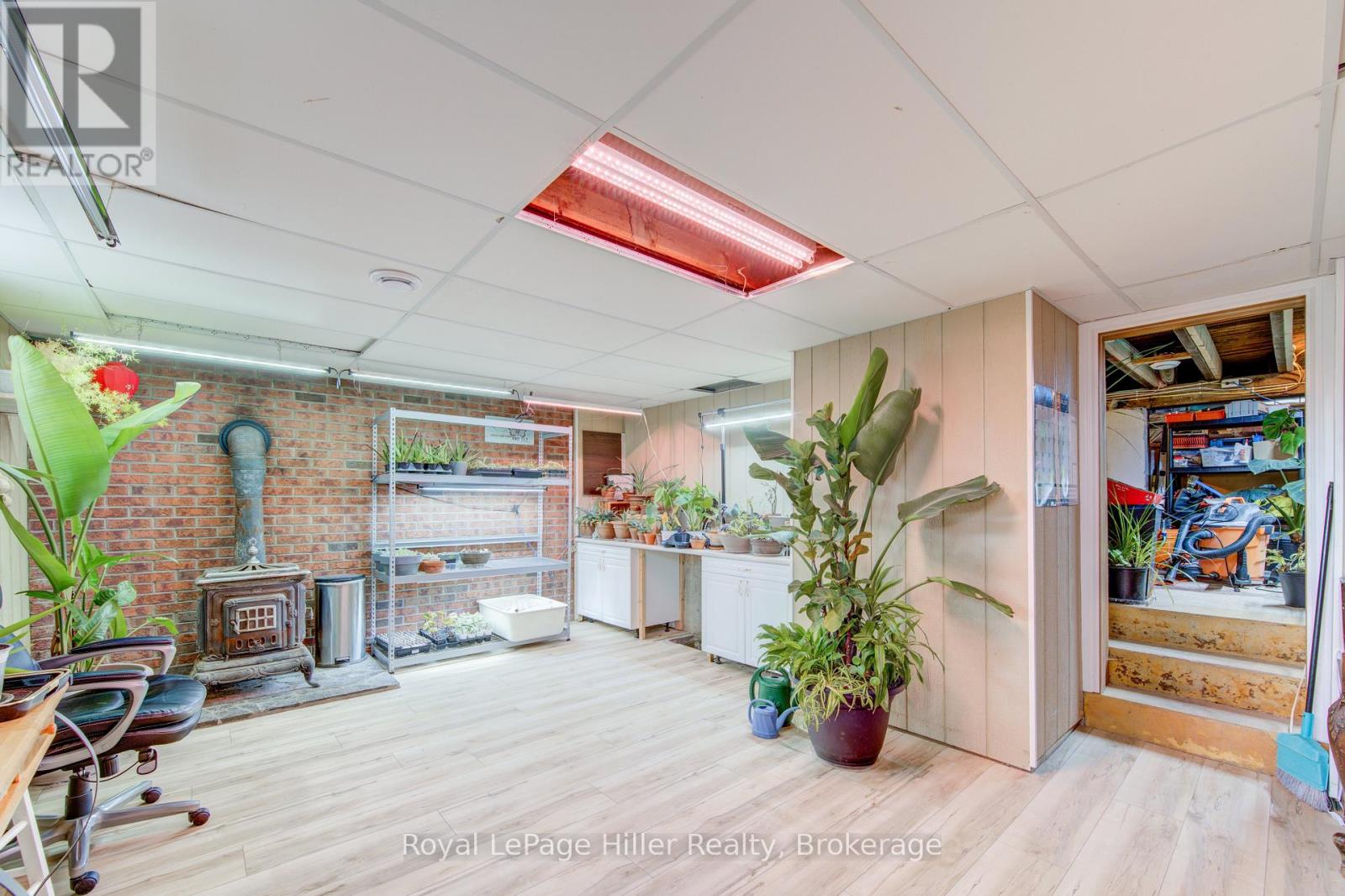 31 Norfolk Street, Stratford, Ontario  N5A 3Y6 - Photo 39 - X13030242