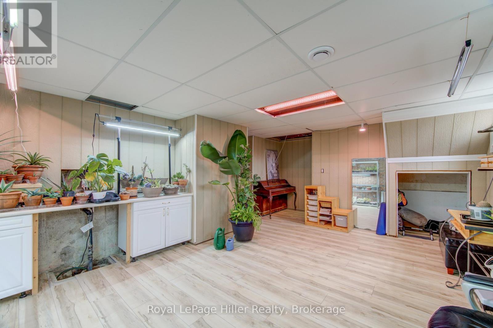 31 Norfolk Street, Stratford, Ontario  N5A 3Y6 - Photo 40 - X13030242