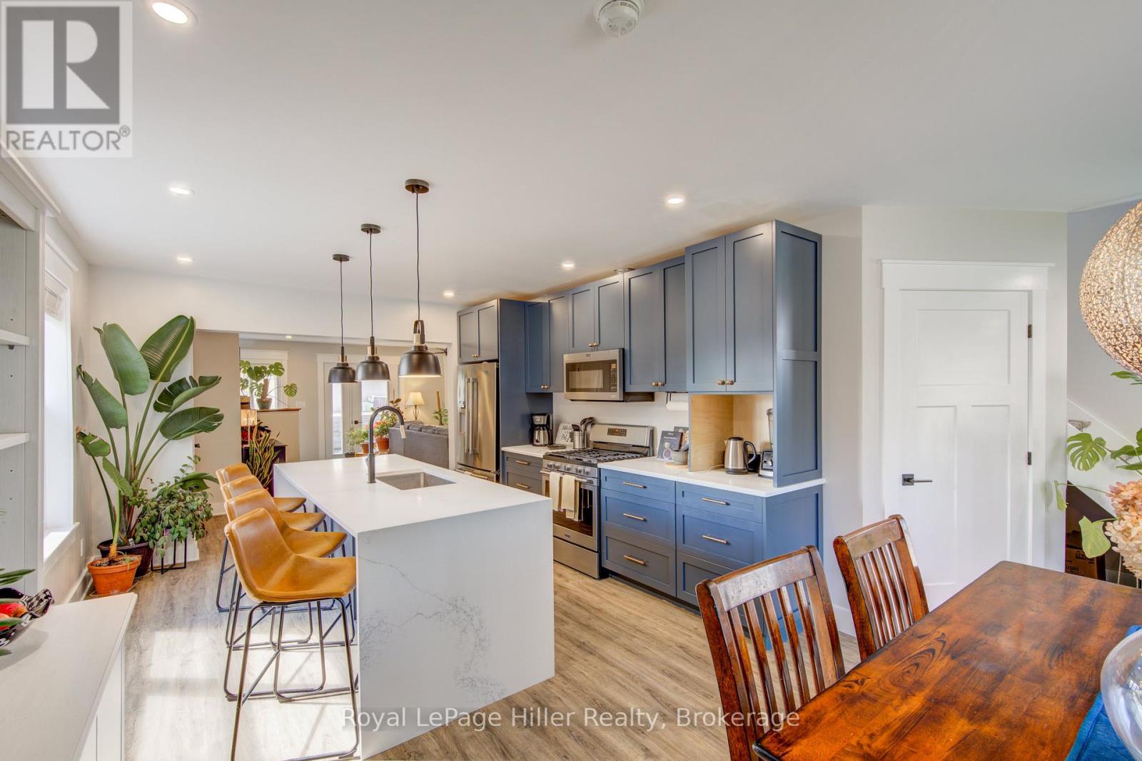 31 Norfolk Street, Stratford, Ontario  N5A 3Y6 - Photo 9 - X13030242