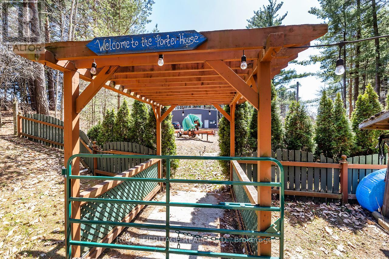 863 Carmel 2nd Line, Cavan Monaghan, Ontario  L0A 1G0 - Photo 39 - X12871090