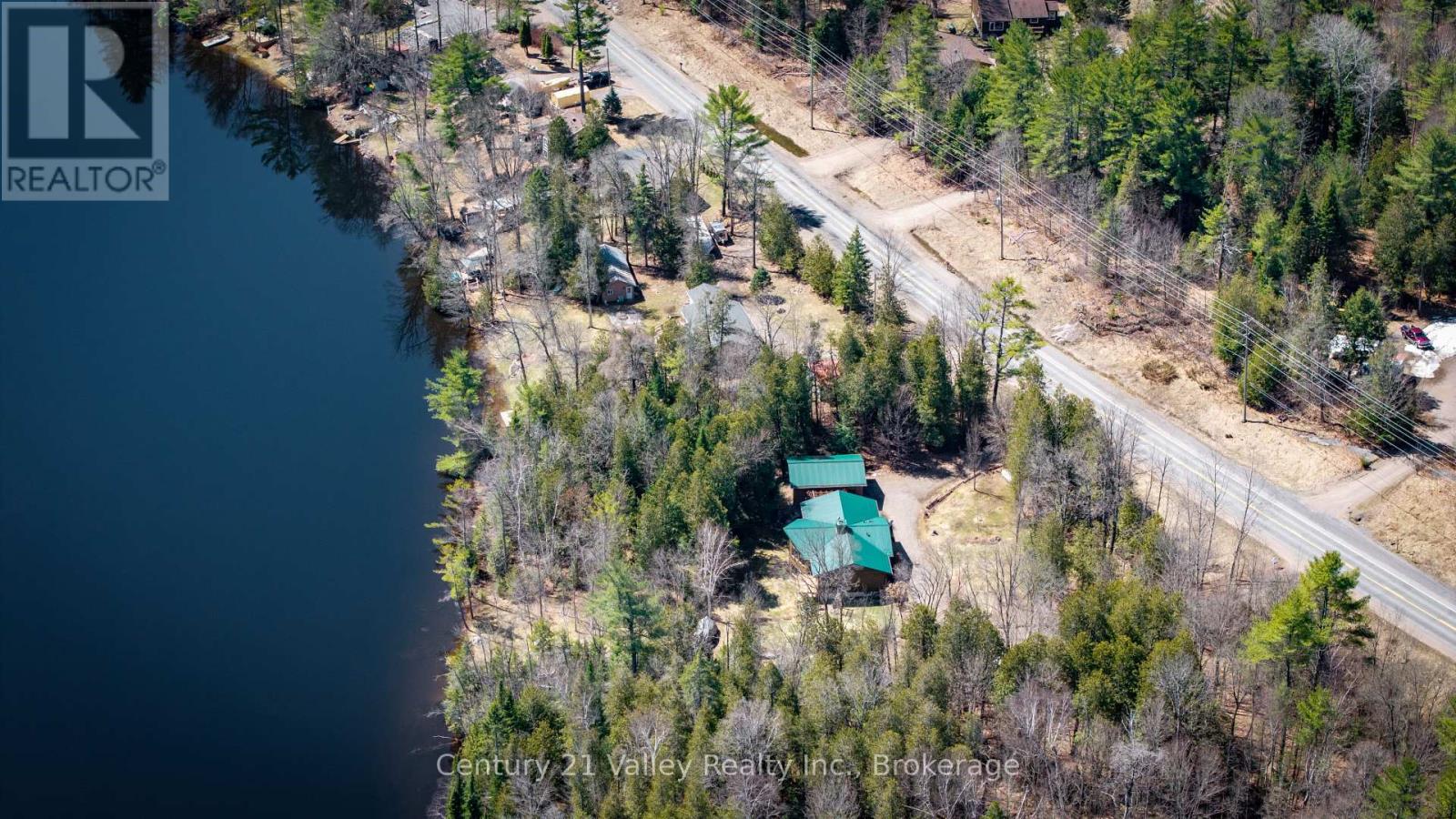 3537 Calabogie Road, Greater Madawaska, Ontario  K0J 1G0 - Photo 3 - X12907184