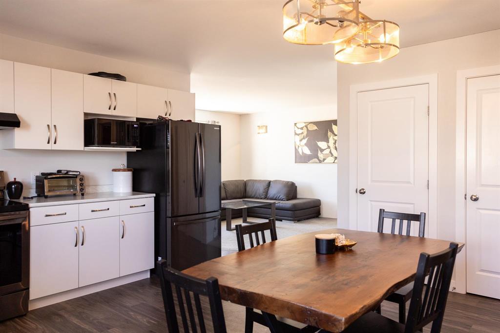 29 Imperial Crescent, Steinbach, Manitoba  R5G 2T7 - Photo 6 - 202607945