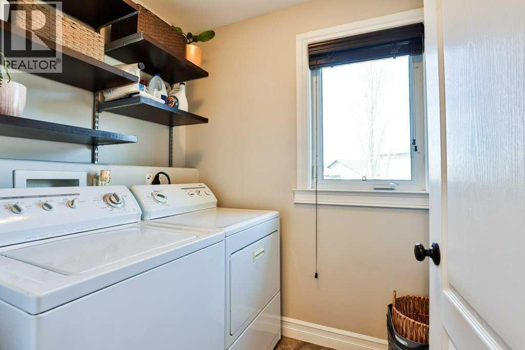 416 Haru Moriyama Place N, Lethbridge, Alberta  T1H 5P1 - Photo 9 - A2294063