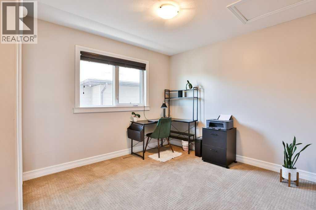 416 Haru Moriyama Place N, Lethbridge, Alberta  T1H 5P1 - Photo 11 - A2294063