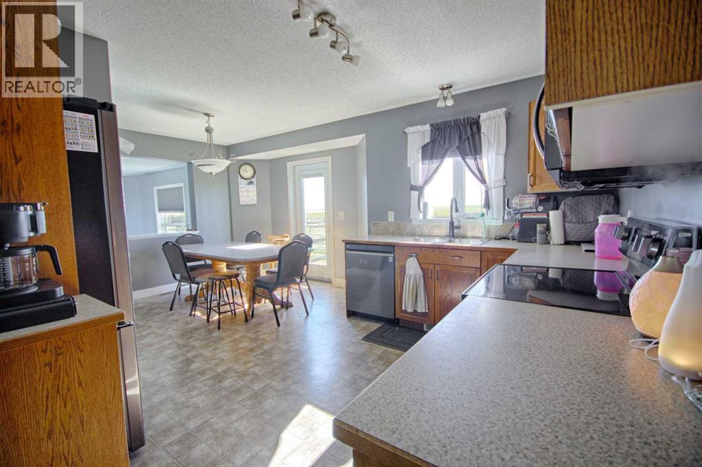 142081 Rr 192, Rural Taber, Alberta  T0K 0V0 - Photo 10 - A2304106