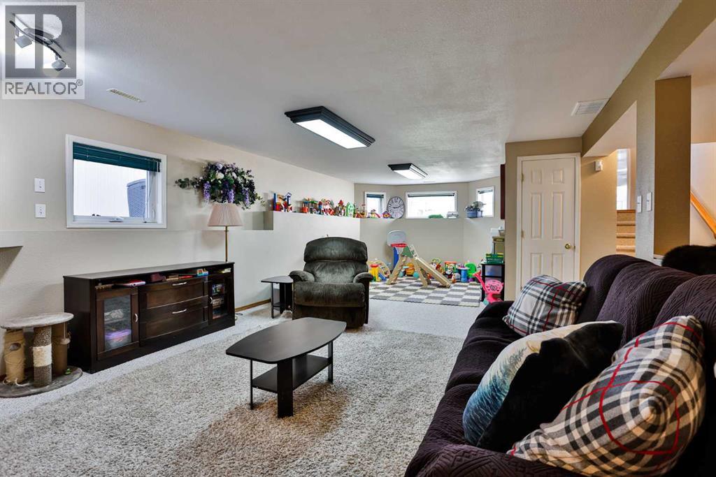 263 Red Crow Boulevard W, Lethbridge, Alberta  T1K 7B2 - Photo 22 - A2301807