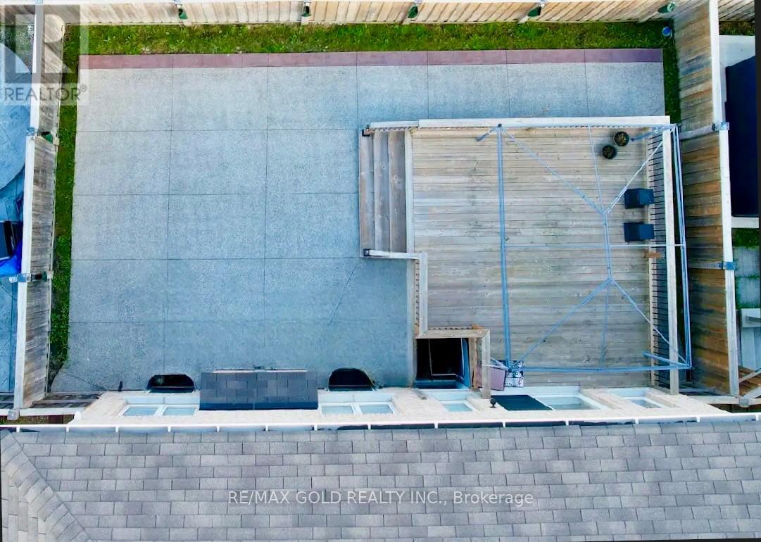 298 Etheridge Avenue, Milton, Ontario  L9E 1H7 - Photo 44 - W12876430