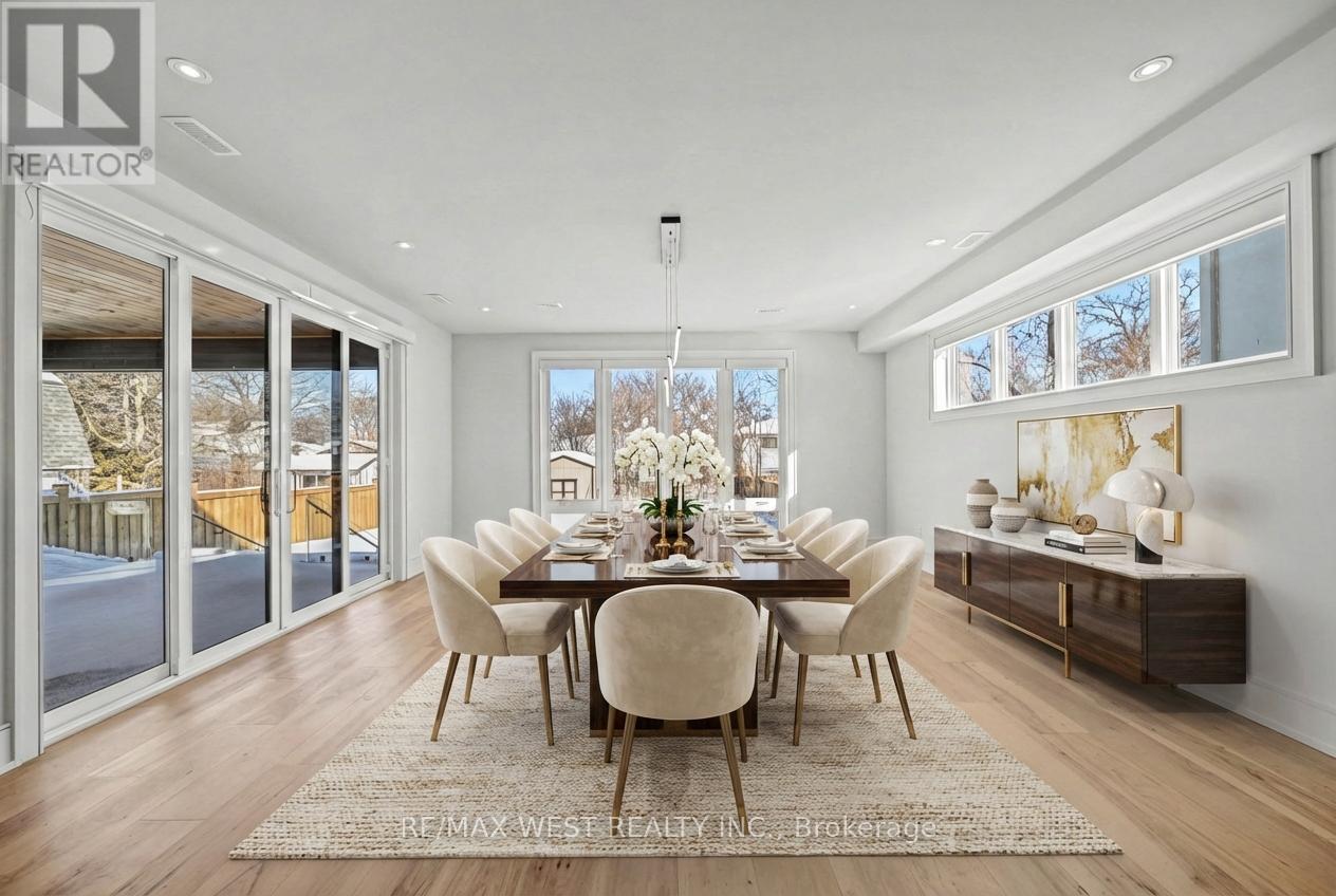 2267 Fifth Line W, Mississauga, Ontario  L5K 1V7 - Photo 6 - W13029272