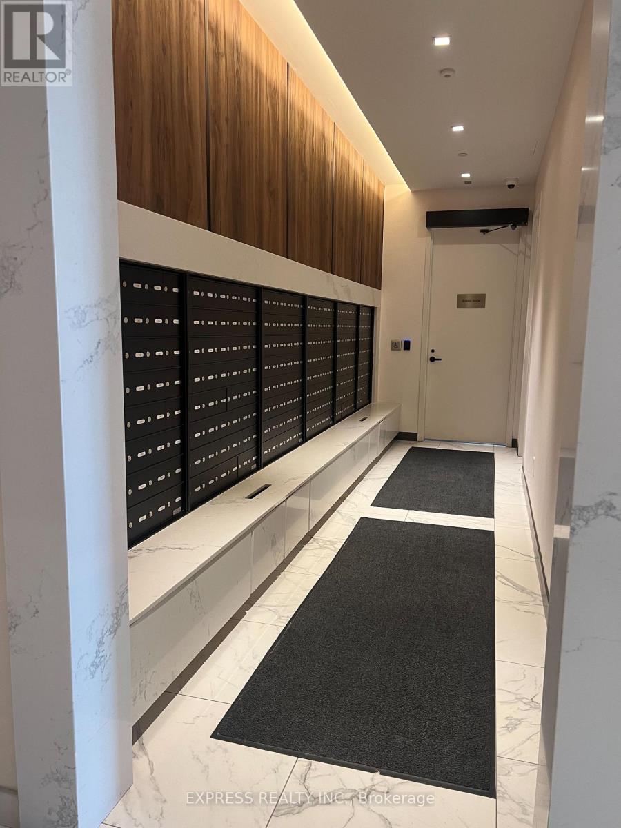 312 - 8 Tippett Road, Toronto, Ontario  M3H 0E7 - Photo 13 - C13030258