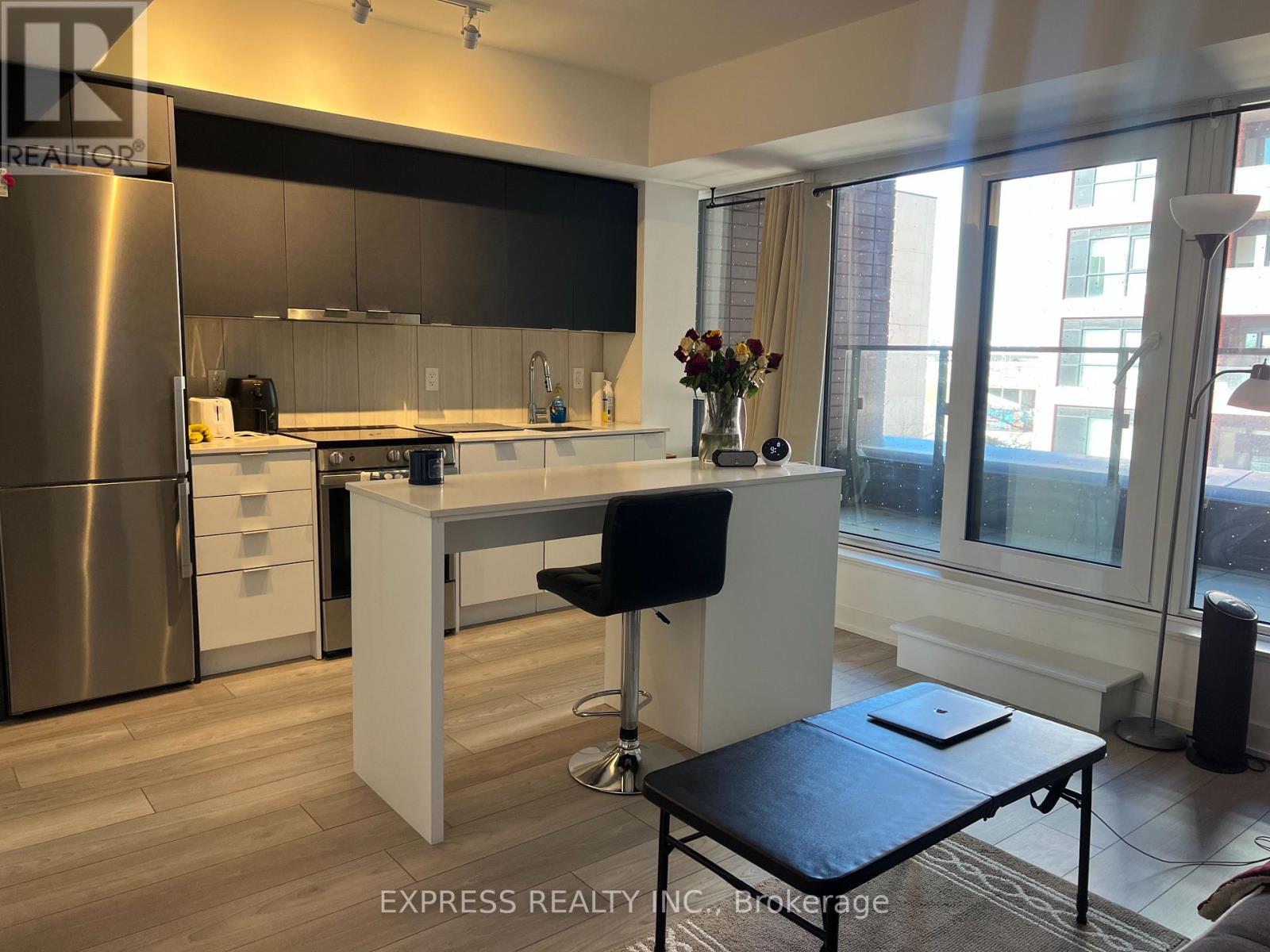 312 - 8 Tippett Road, Toronto, Ontario  M3H 0E7 - Photo 4 - C13030258