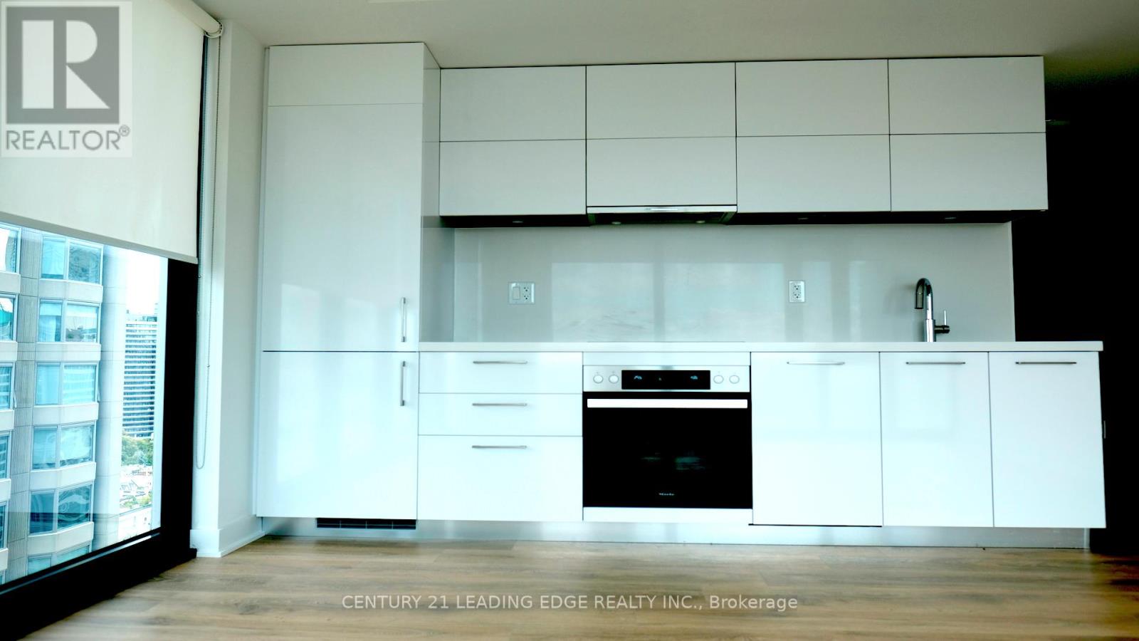 2212 - 188 Cumberland Street, Toronto, Ontario  M5R 0B6 - Photo 6 - C13030262