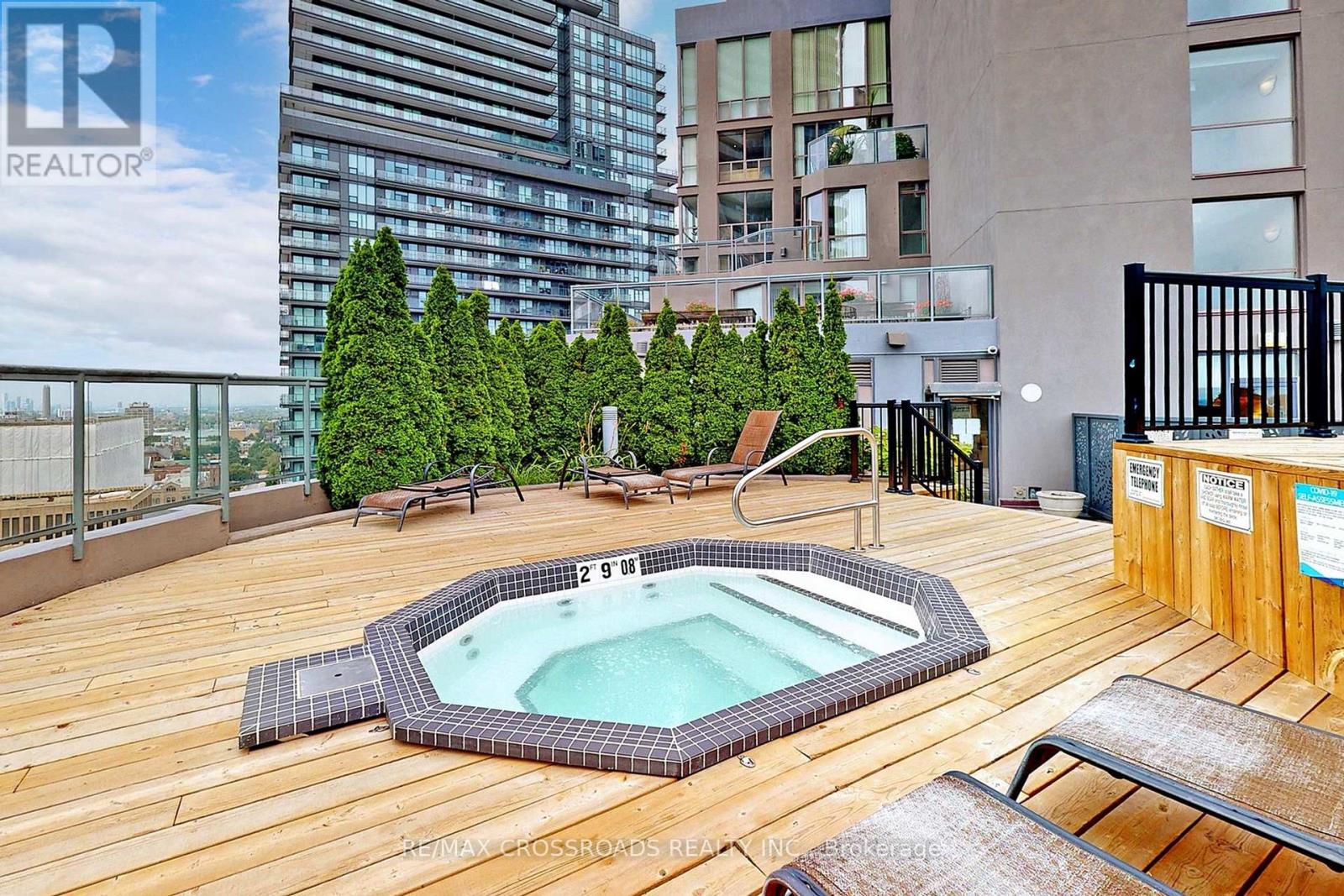 1412 - 24 Wellesley Street W, Toronto, Ontario  M4Y 2X6 - Photo 32 - C13030282