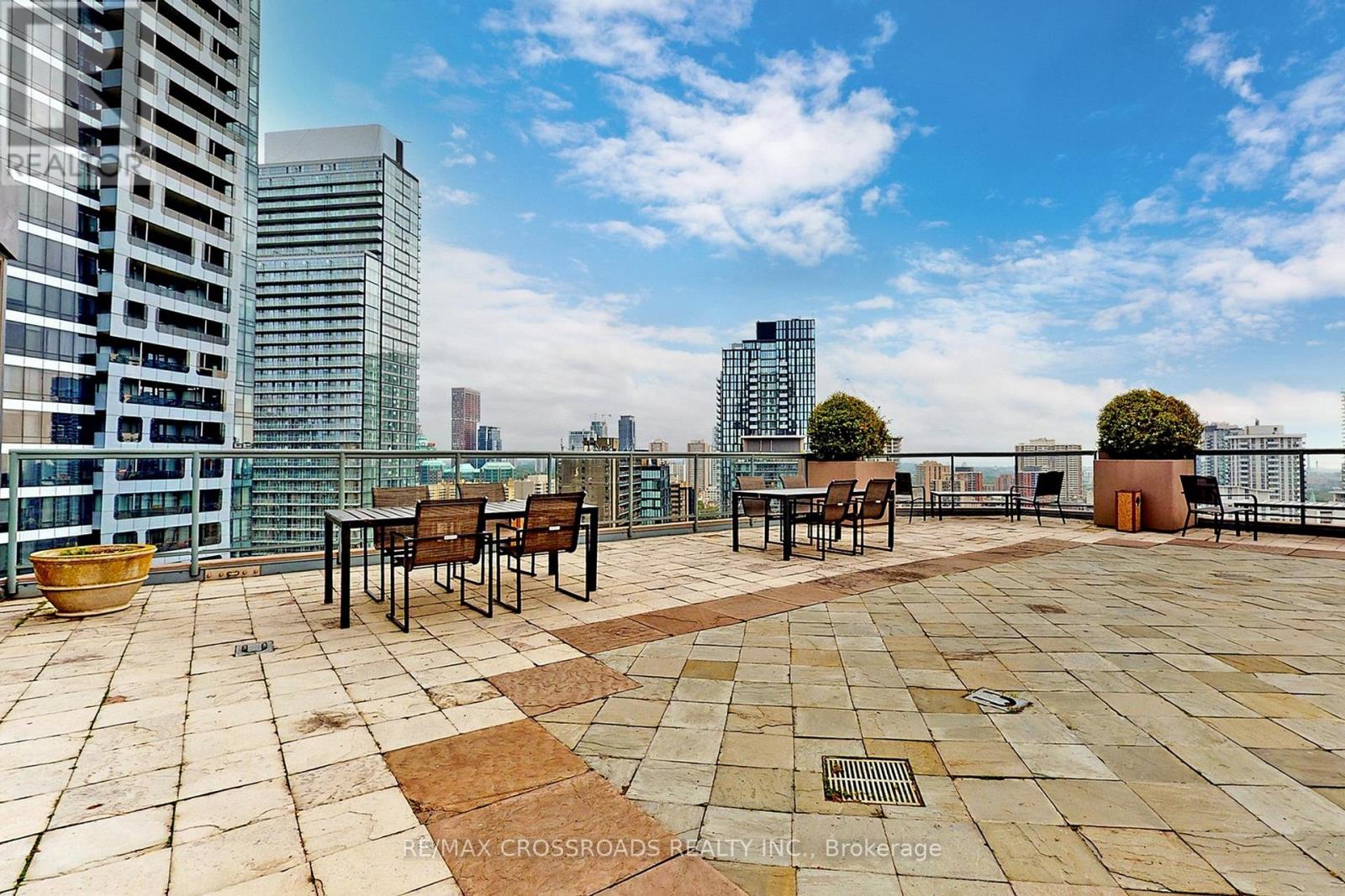 1412 - 24 Wellesley Street W, Toronto, Ontario  M4Y 2X6 - Photo 36 - C13030282