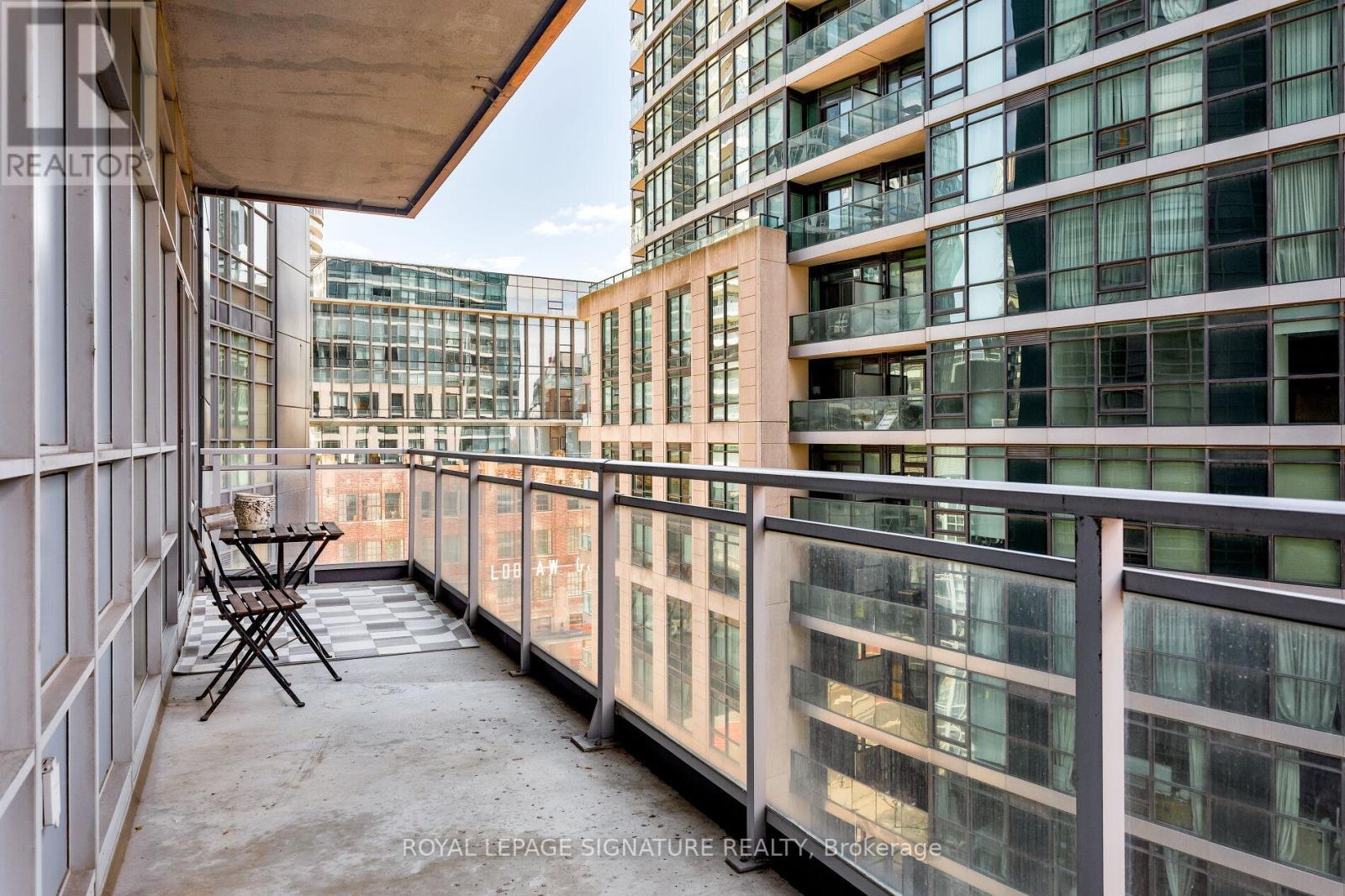 705 - 15 Bruyeres Mews, Toronto, Ontario  M5V 0A7 - Photo 15 - C13030308