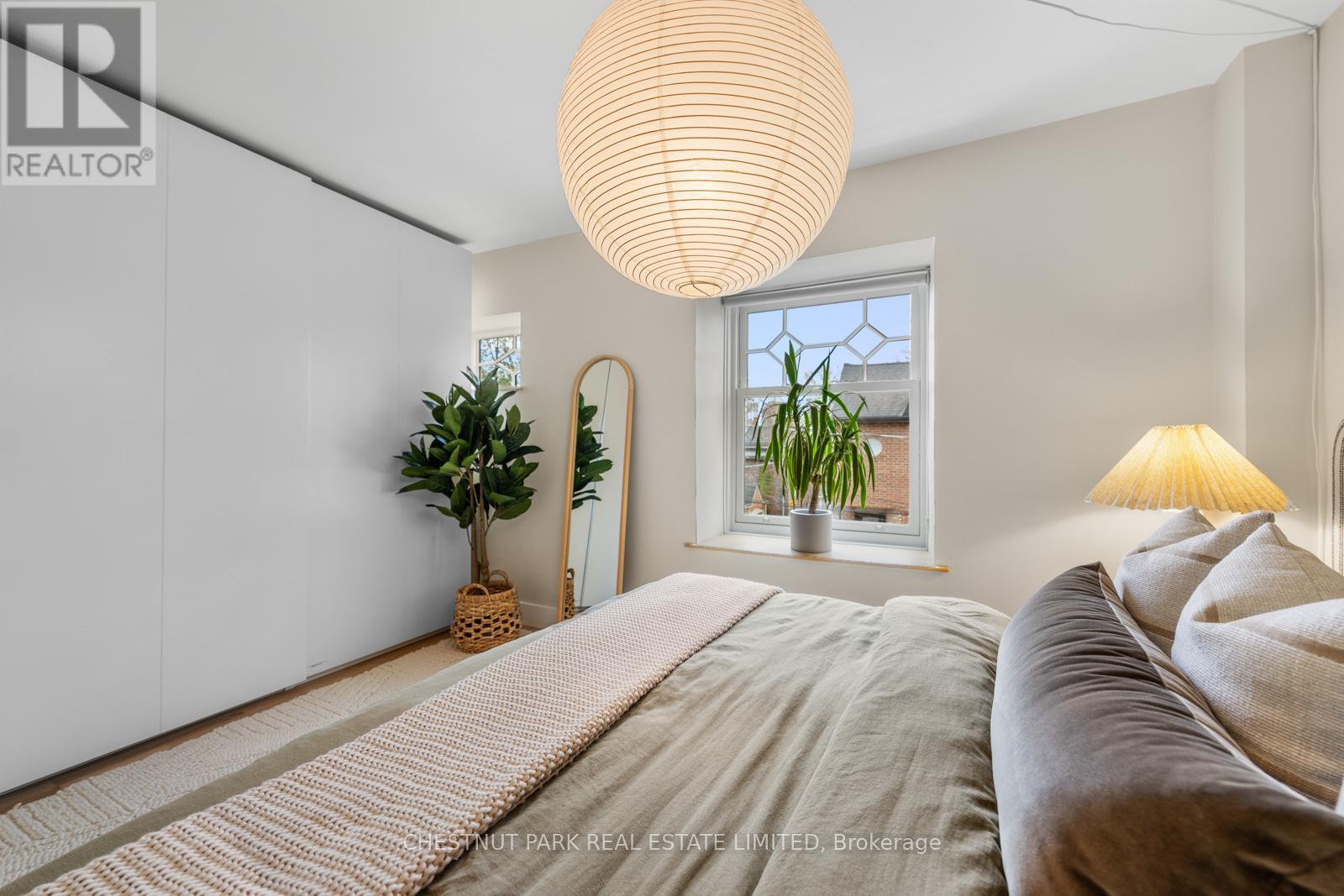 32 Sackville Place, Toronto, Ontario  M4X 1A4 - Photo 18 - C13030314