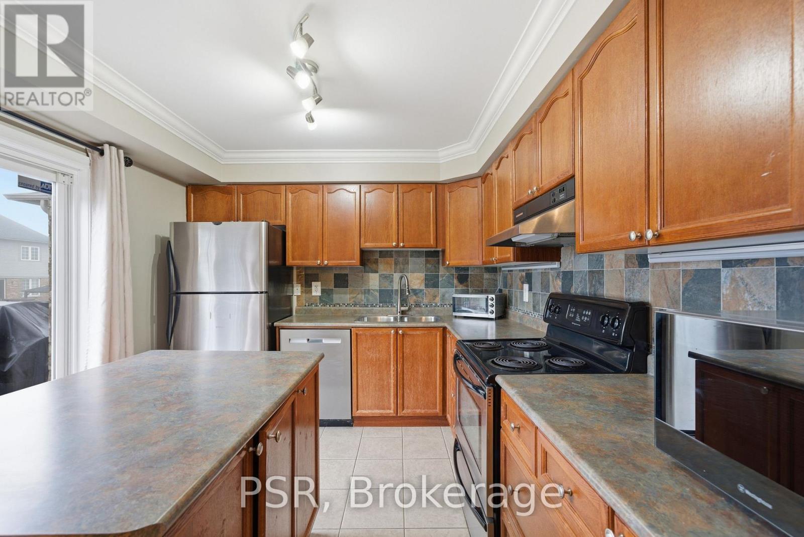 164 Bottrell Street, Clarington, Ontario  L1C 5M9 - Photo 13 - E13030240