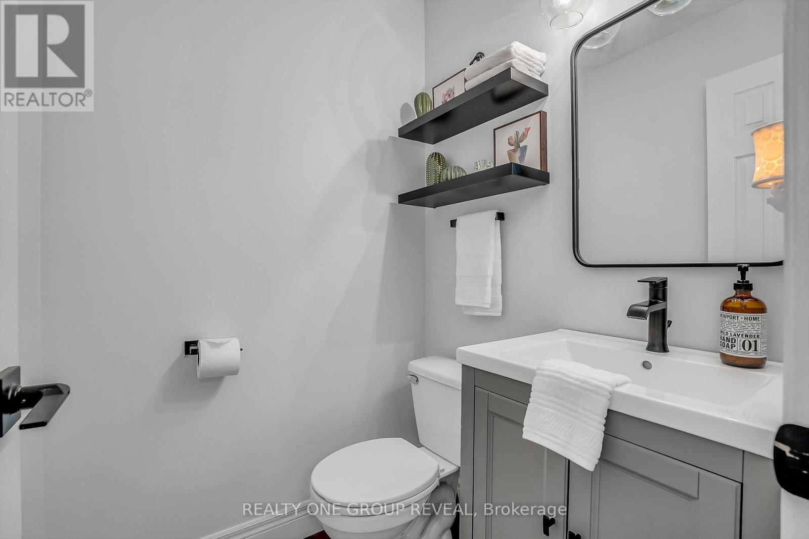 556 Rainy Day Drive, Pickering, Ontario  L1V 5Z9 - Photo 20 - E13030284