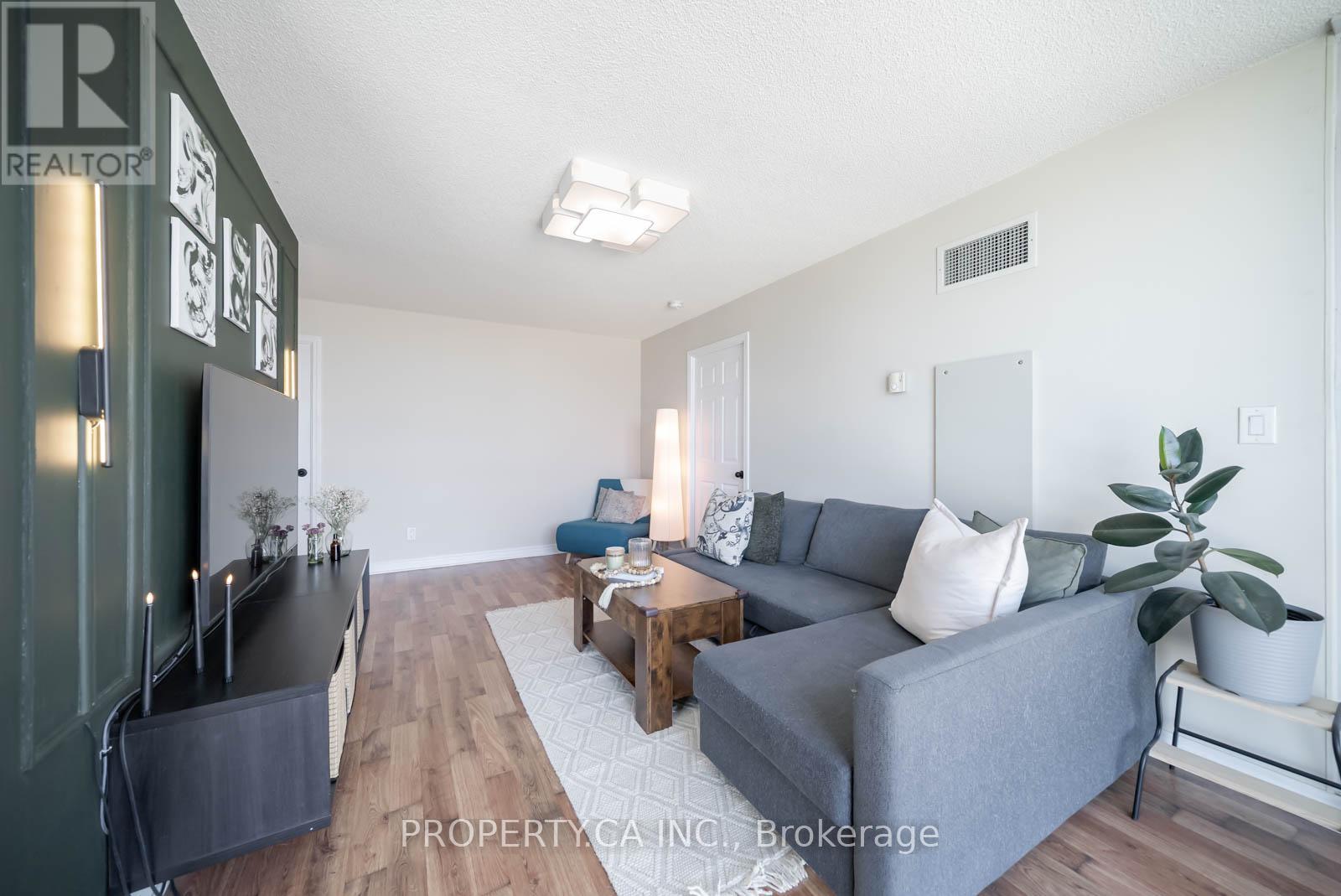 2003 - 88 Grangeway Avenue, Toronto, Ontario  M1H 0A2 - Photo 2 - E13030292