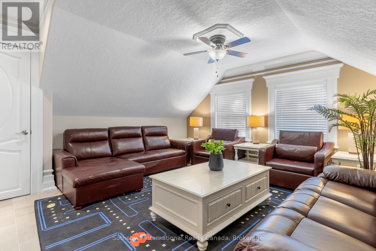 176 Moore Street, Northern Bruce Peninsula, Ontario  N0H 1W0 - Photo 41 - X12916868