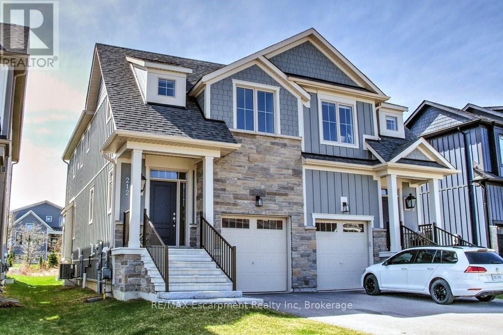 212 Courtland Street, Blue Mountains, Ontario  L9Y 4E4 - Photo 3 - X13029412