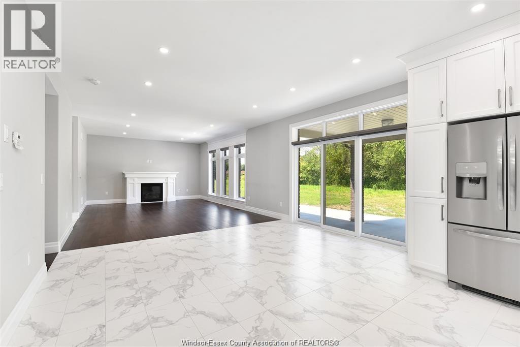 566 Maguire Street, Windsor, Ontario  N9E 0A6 - Photo 6 - 26008898