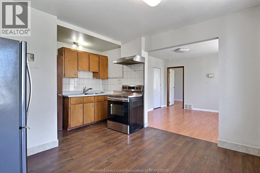 401 Parent Unit# 2, Windsor, Ontario  N9A 2B9 - Photo 3 - 26008887