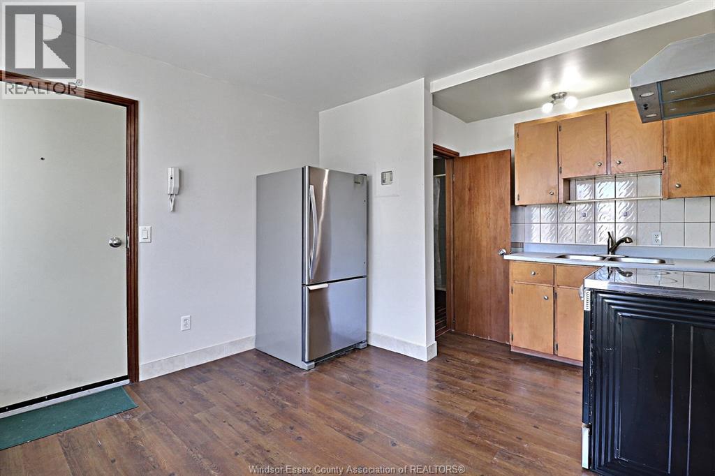 401 Parent Unit# 2, Windsor, Ontario  N9A 2B9 - Photo 4 - 26008887