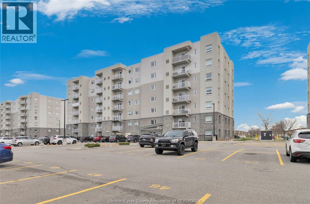 1611 Banwell Unit# 215, Windsor, Ontario  N8P 0G5 - Photo 2 - 26008880
