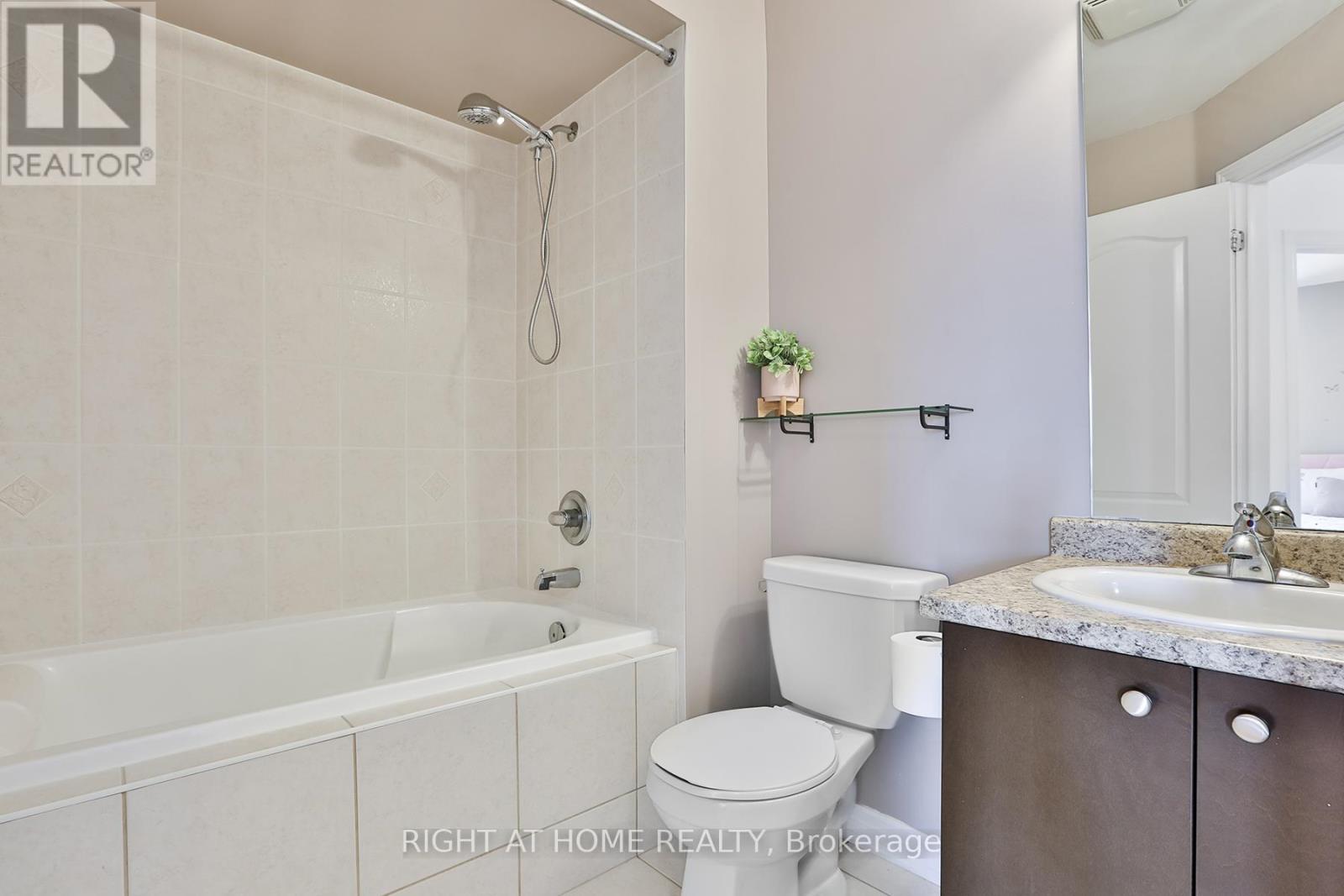 10681 Woodbine Avenue, Markham, Ontario  L6C 0H4 - Photo 41 - N13030130