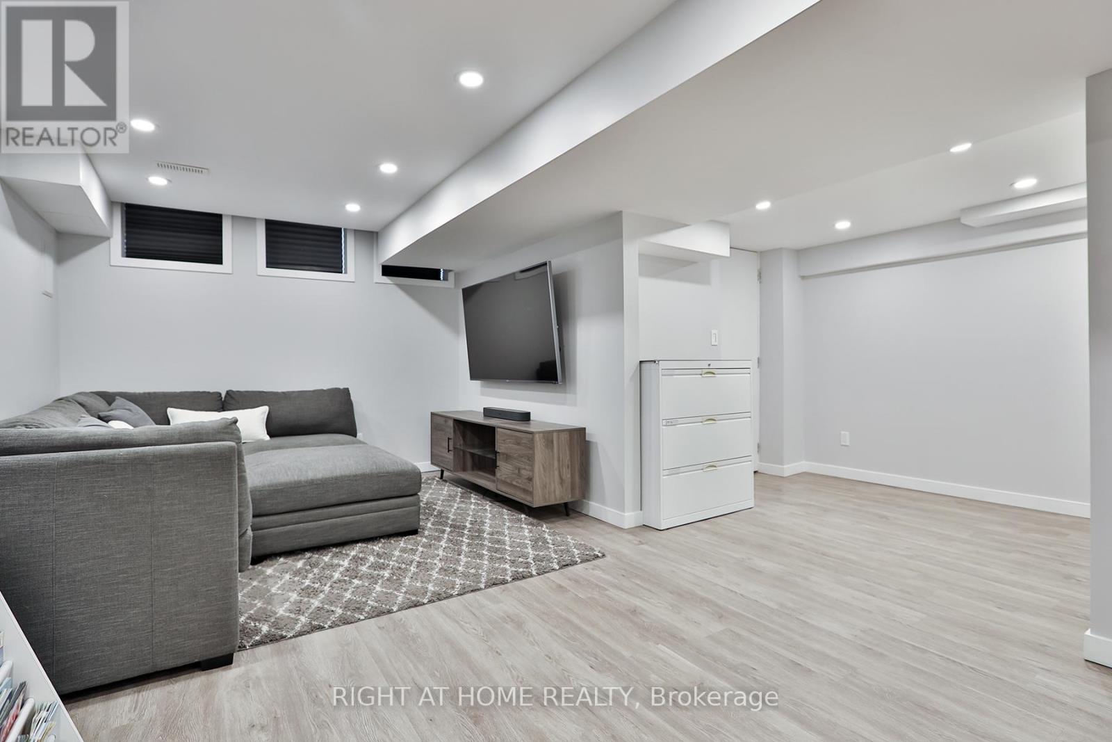 10681 Woodbine Avenue, Markham, Ontario  L6C 0H4 - Photo 43 - N13030130