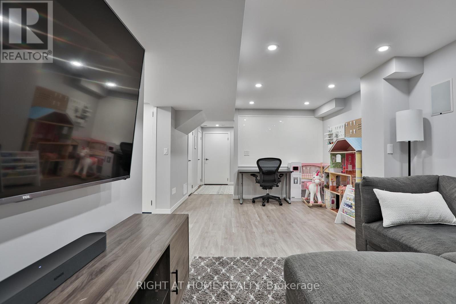 10681 Woodbine Avenue, Markham, Ontario  L6C 0H4 - Photo 44 - N13030130