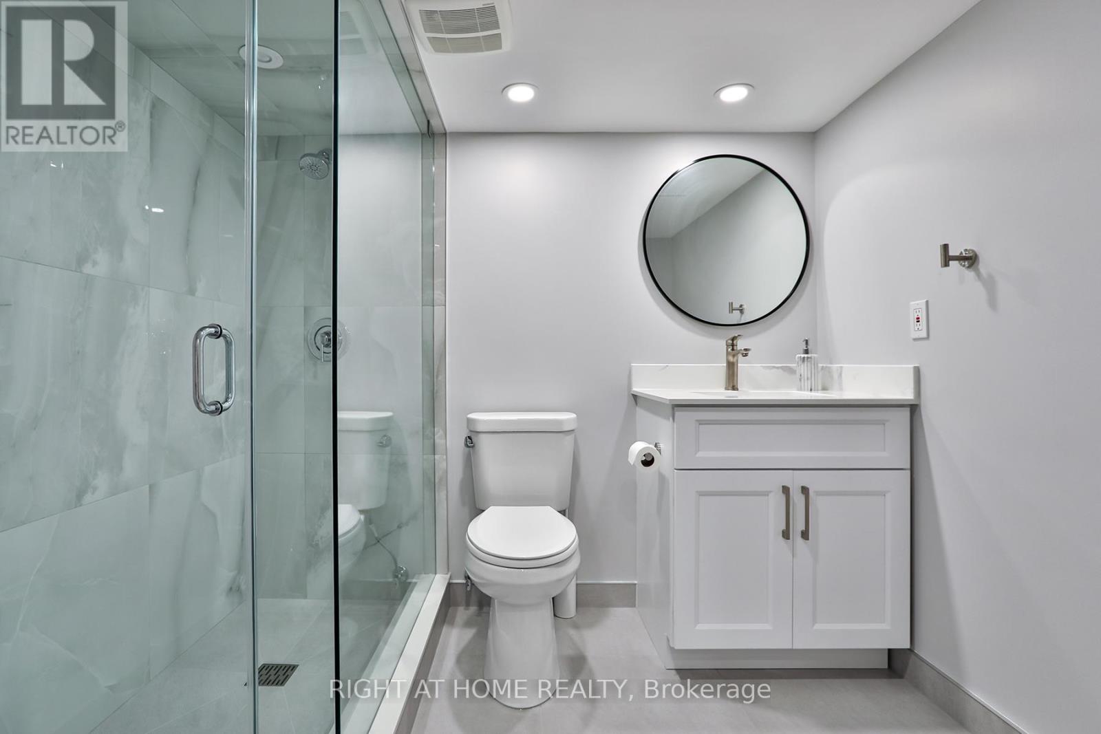 10681 Woodbine Avenue, Markham, Ontario  L6C 0H4 - Photo 45 - N13030130