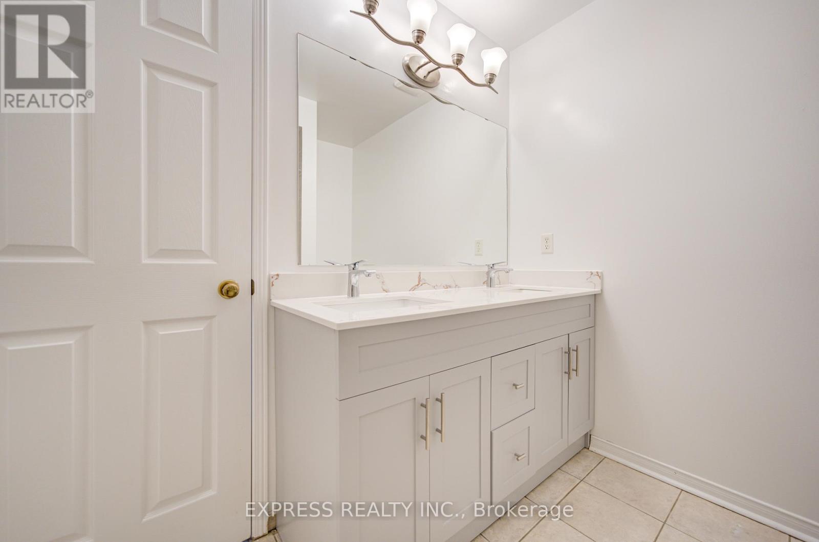 33 Schouten Crescent, Markham, Ontario  L3P 7W8 - Photo 31 - N13030190