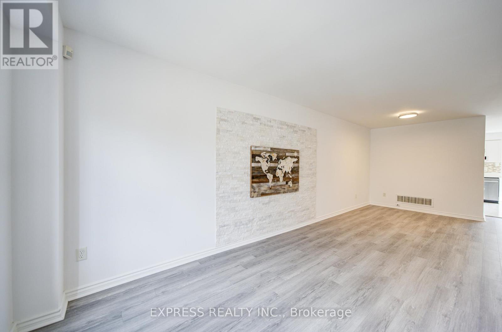 33 Schouten Crescent, Markham, Ontario  L3P 7W8 - Photo 8 - N13030190