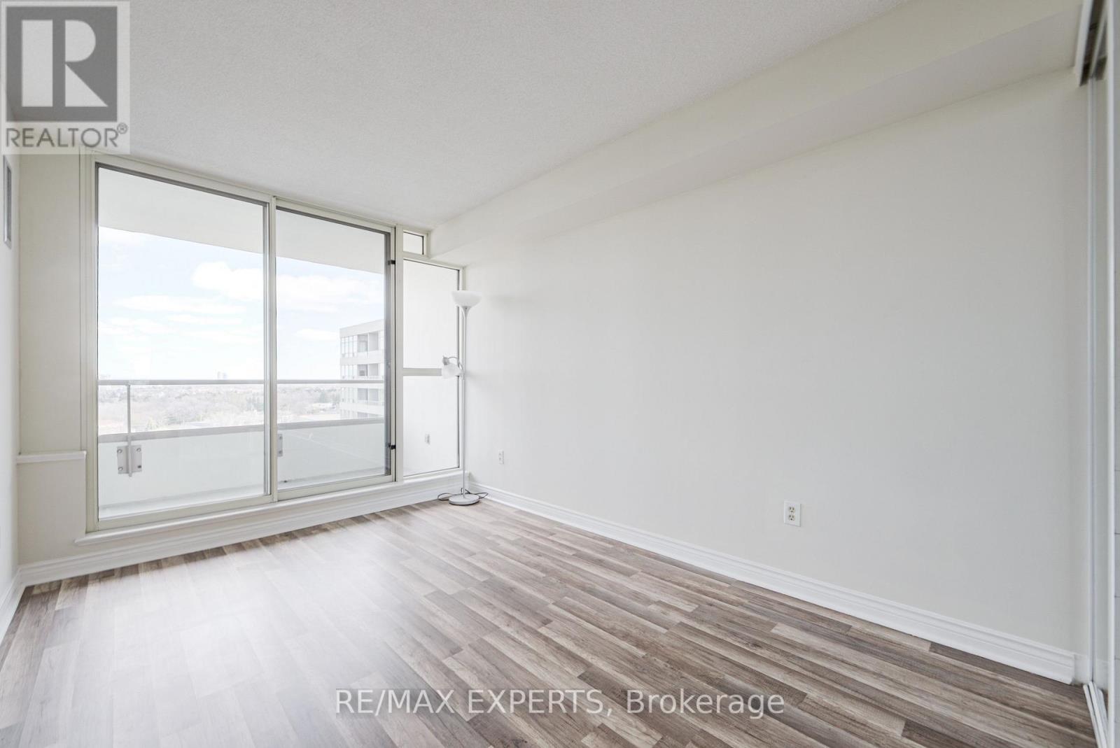 1506 - 7 Townsgate Drive, Vaughan, Ontario  L4J 7Z9 - Photo 27 - N13030196