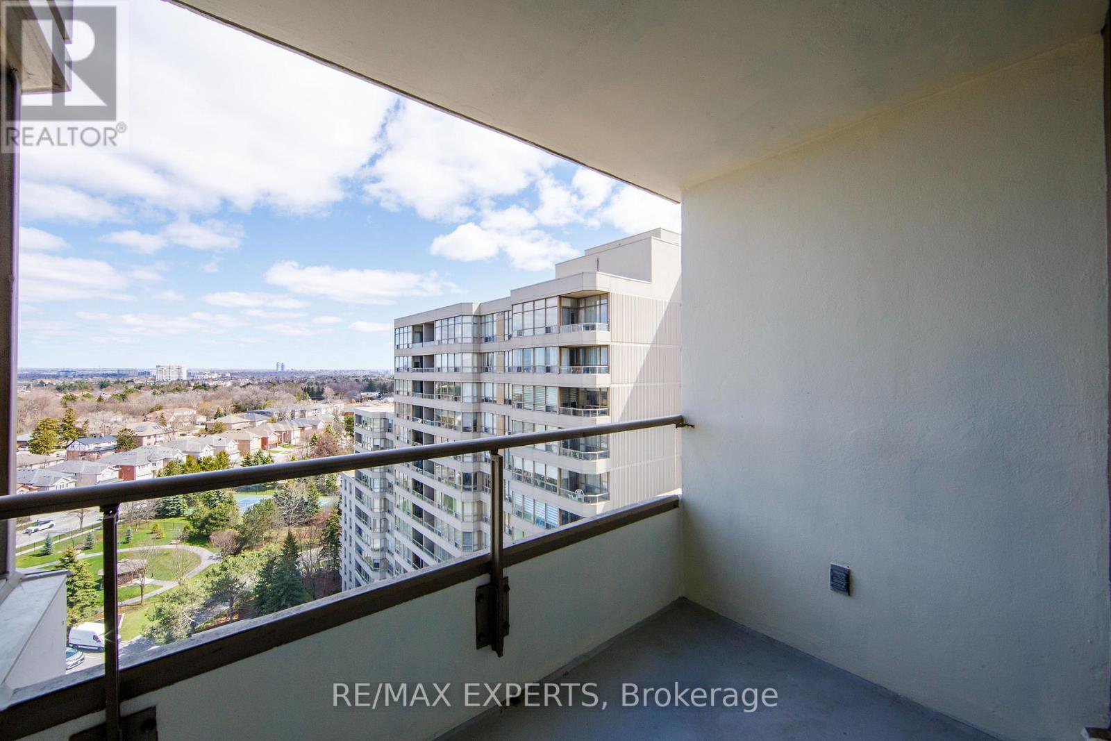 1506 - 7 Townsgate Drive, Vaughan, Ontario  L4J 7Z9 - Photo 29 - N13030196