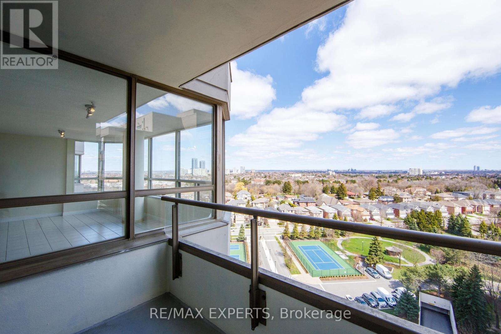 1506 - 7 Townsgate Drive, Vaughan, Ontario  L4J 7Z9 - Photo 30 - N13030196