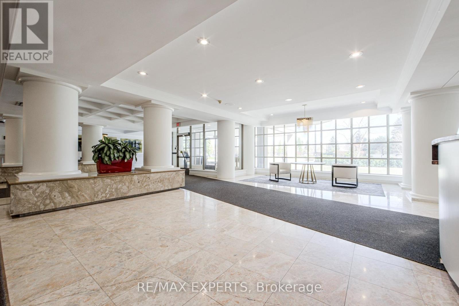 1506 - 7 Townsgate Drive, Vaughan, Ontario  L4J 7Z9 - Photo 6 - N13030196